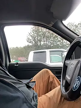 Snapshot of Themechanic420 chatting on February 19, 1:17 pm Themechanic420 online show from February 19, 1:17 pm