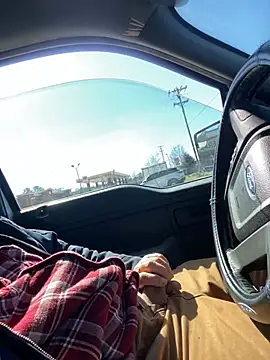 Snapshot of Themechanic420 chatting on February 25, 1:50 pm Themechanic420 online show from February 25, 1:50 pm