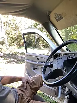 Snapshot of Themechanic420 chatting on October 16, 3:24 pm Themechanic420 online show from October 16, 3:24 pm