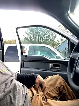 Snapshot of Themechanic420 chatting on January 7, 4:42 pm Themechanic420 online show from January 7, 4:42 pm