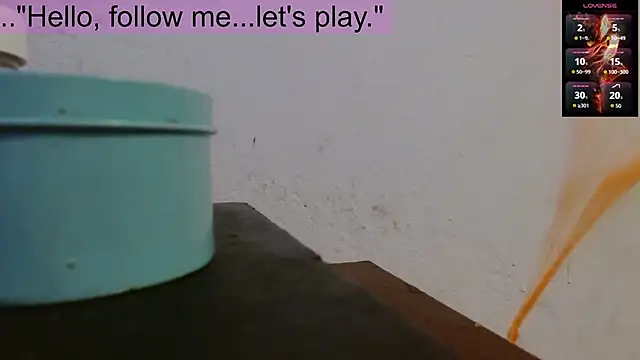 toxxxic cams online show from October 12, 12:48 pm