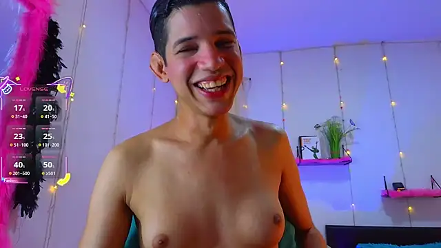 Snapshot of Ariel_Femboy_ chatting on September 21, 8:21 pm Ariel Femboy  online show from September 21, 8:21 pm