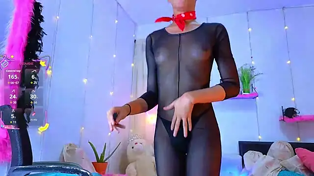 Snapshot of Ariel_Femboy_ chatting on September 28, 4:18 am Ariel Femboy  online show from September 28, 4:18 am