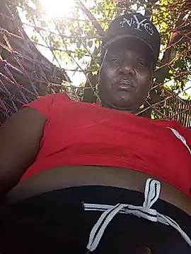 Hailey BaileyXYZ online show from May 3, 1:50 pm