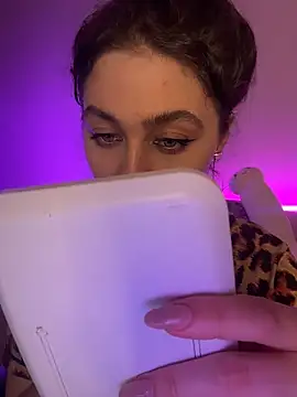 Your insomniya online show from November 4, 9:47 pm