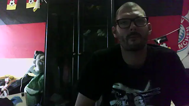 Die-geile-Sau online show from September 27, 3:06 pm