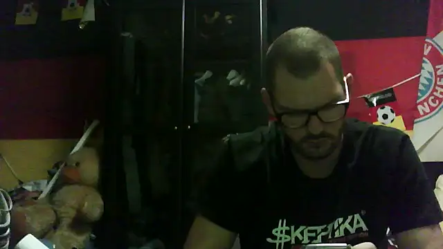 Die-geile-Sau online show from October 1, 8:37 pm