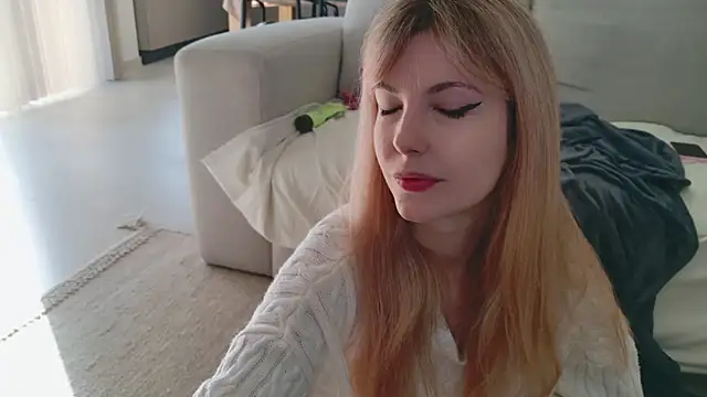 Snapshot of Cassycum chatting on February 19, 2:34 pm Cassycum online show from February 19, 2:34 pm