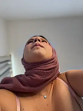 naughty  angel online show from April 27, 11:52 am