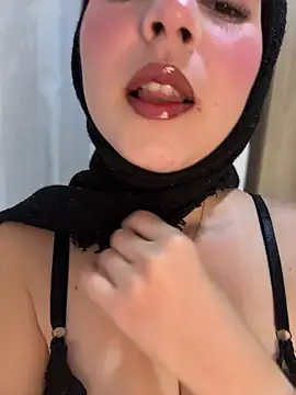 naughty  angel online show from April 28, 12:43 pm