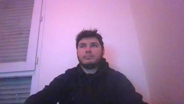 Snapshot of -Zerax- chatting on December 31, 9:39 pm -Zerax- online show from December 31, 9:39 pm