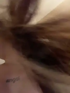 Snapshot of Alina_Vibe_Me chatting on February 23, 11:35 pm Alina Vibe Me online show from February 23, 11:35 pm