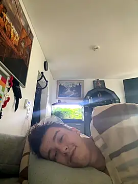 Toyjungee online show from October 26, 9:26 am