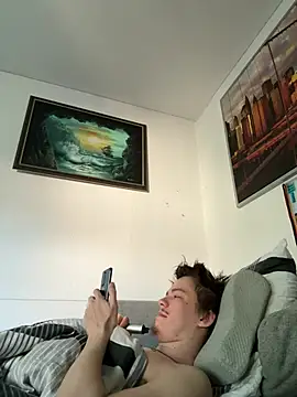 Toyjungee online show from May 4, 6:53 am