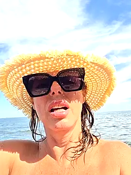Susycachonda1 online show from July 8, 3:49 pm