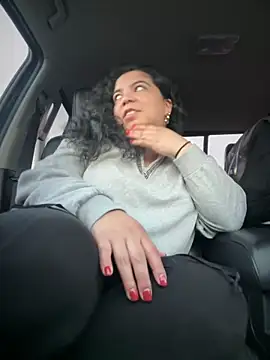 Snapshot of kimmiakiss22 chatting on October 8, 11:57 pm kimmiakiss22 online show from October 8, 11:57 pm