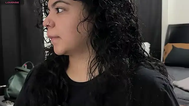 Snapshot of kimmiakiss22 chatting on October 21, 6:30 pm kimmiakiss22 online show from October 21, 6:30 pm