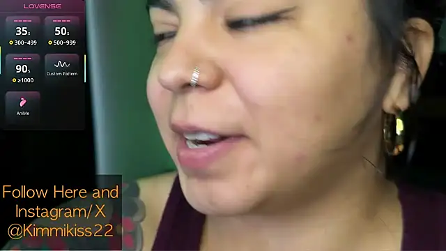 Snapshot of kimmiakiss22 chatting on October 30, 9:59 pm kimmiakiss22 online show from October 30, 9:59 pm
