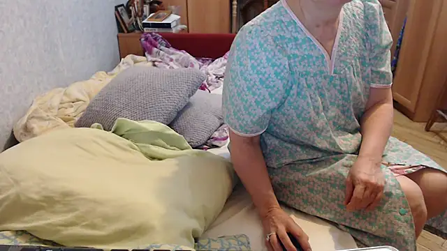 zarinafonliberman online show from February 1, 6:21 am