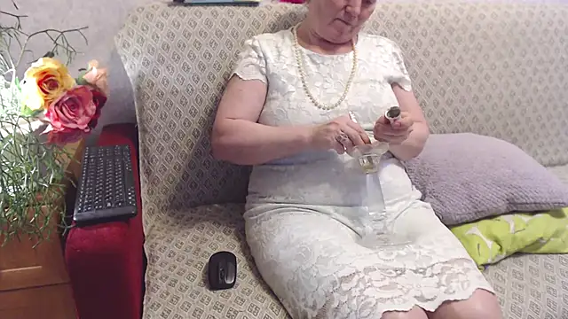 zarinafonliberman online show from December 20, 6:26 pm