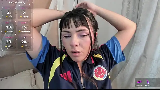 xhinata hyugax online show from June 17, 10:21 pm