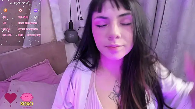 xhinata hyugax online show from July 18, 1:54 am