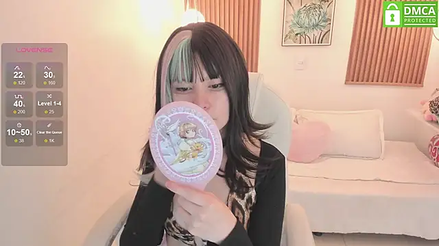 laukyubey online show from March 11, 8:20 pm