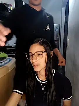 catire2323 online show from February 22, 1:44 am