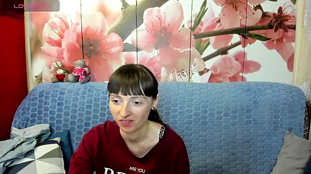 TayanaJons online show from May 15, 7:04 am
