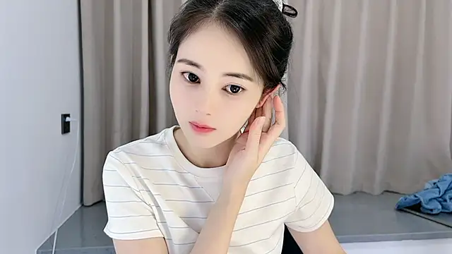 Judy520 online show from May 28, 12:57 pm