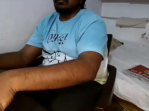 bignaturaldesi online show from January 1, 1:59 pm