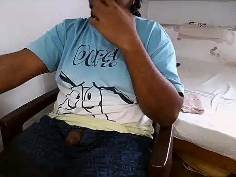 bignaturaldesi online show from January 10, 7:25 am