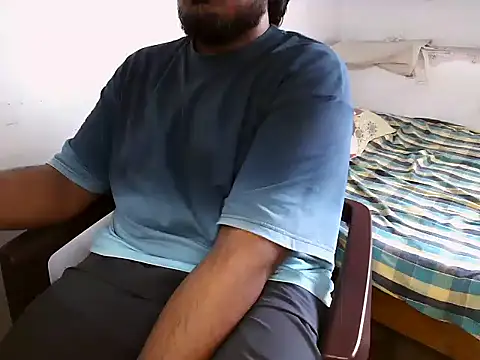 bignaturaldesi online show from February 24, 10:15 am