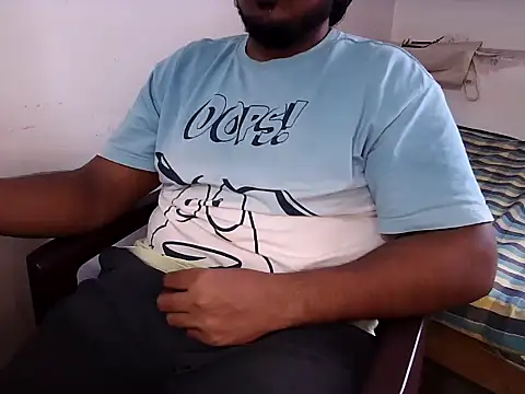 bignaturaldesi online show from March 10, 6:16 am