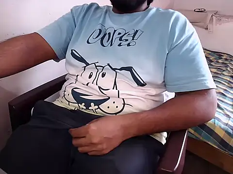 bignaturaldesi online show from March 14, 10:07 am