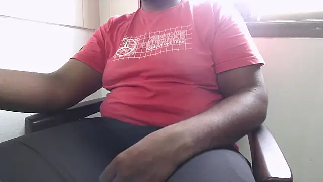bignaturaldesi online show from September 19, 6:48 am
