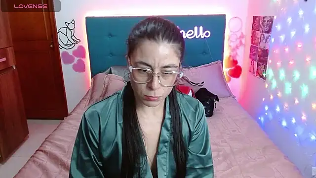 antonella sweet33 online show from December 20, 10:00 pm