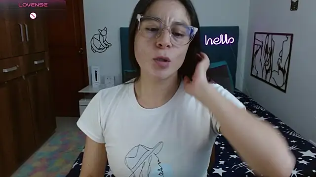 Snapshot of antonella_sweet33 chatting on February 24, 7:12 pm antonella sweet33 online show from February 24, 7:12 pm