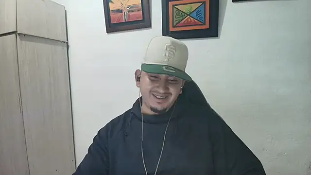 myke andrade online show from October 19, 5:41 am