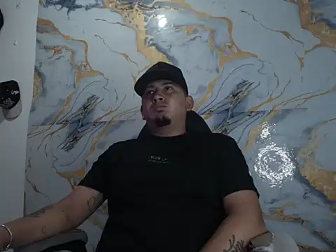 myke andrade online show from March 11, 4:40 am