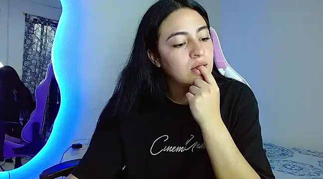 Dakota bumm online show from January 31, 6:03 pm