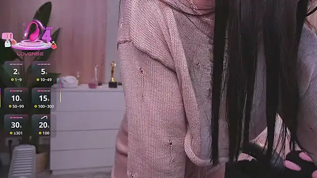 Molly Jons online show from February 28, 1:06 am