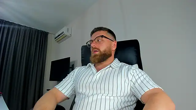 Findom guy online show from April 30, 5:19 pm