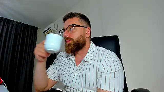 Findom guy online show from May 5, 6:27 pm