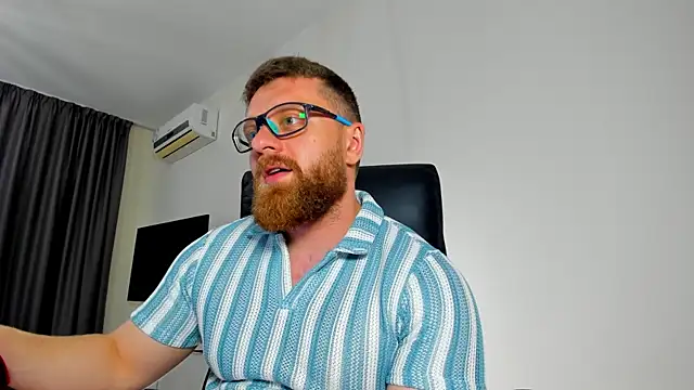 Findom guy online show from May 7, 6:24 pm