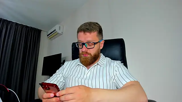 Findom guy online show from May 10, 10:42 am