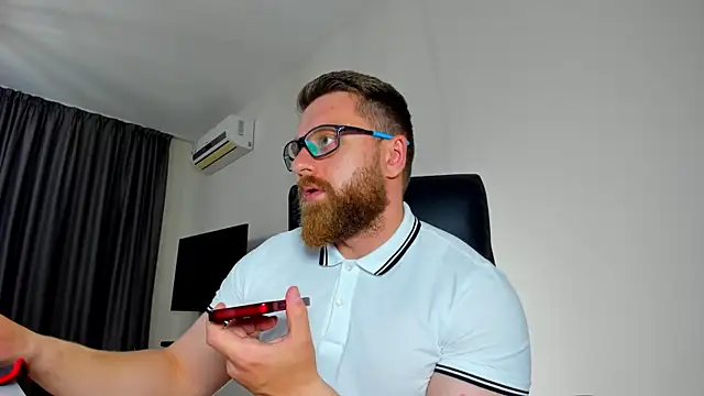 Findom guy online show from May 14, 6:04 pm