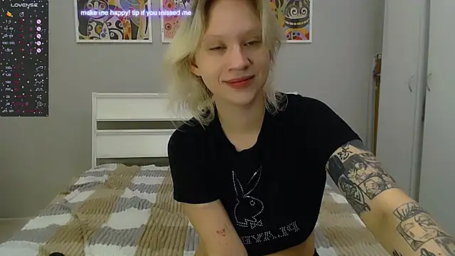 amelia lye online show from February 22, 11:57 am