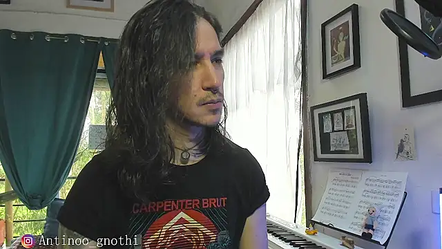 Snapshot of Antinoo_Gnothi chatting on December 2, 12:40 pm Antinoo Gnothi online show from December 2, 12:40 pm