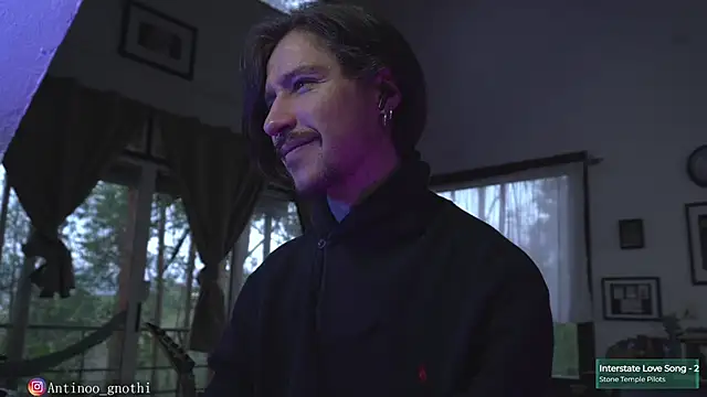 Snapshot of Antinoo_Gnothi chatting on January 9, 11:25 am Antinoo Gnothi online show from January 9, 11:25 am